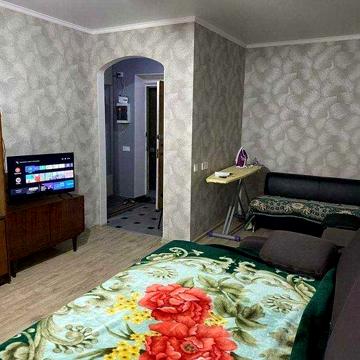 Продам 1-к  Бажана 7Г Дарницький р-н