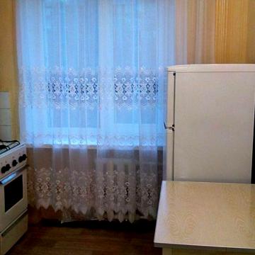 Сдается метро Дарница 7 мин.ходу. 1-ая Хороша квартира.ул. Малышка 19А