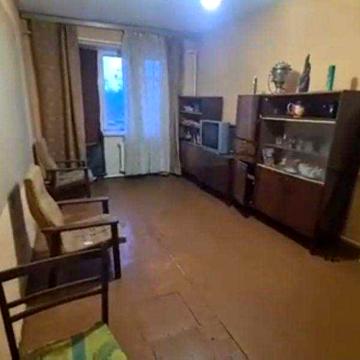 Простора 3-кімнатна квартира з городом і сараєм. Липова Долина