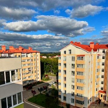 Продам двух комнатную квартиру ЖК Мариинский
