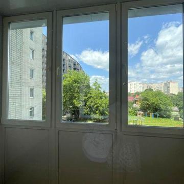 Чудова трикімнатна чешка в центрі(!)