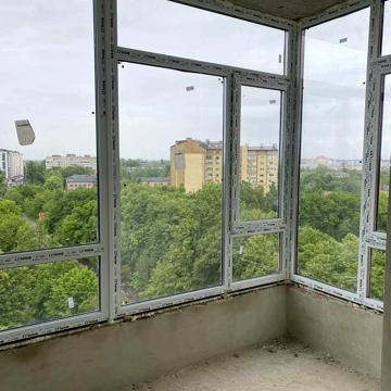 Чорновола вул., 123