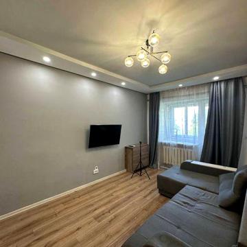 Продажа 2-х комнатной квартиры на Одесской