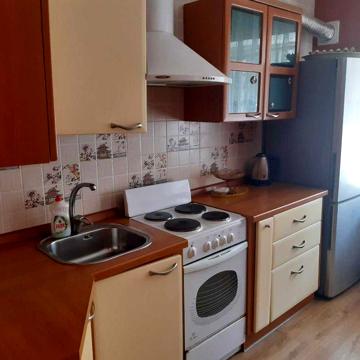 Здам 2К квартиру на Артилерійському, метро Берестейська.