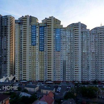 Продаж квартири 1к Харківське шосе, 19 Б Київ