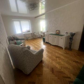 3-кімнатна з ремонтом у центрі — заходь і живи!”Від власника