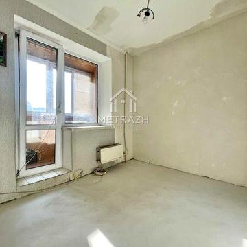 Продам просторную 4к квартиру Залютино, пр.Славы