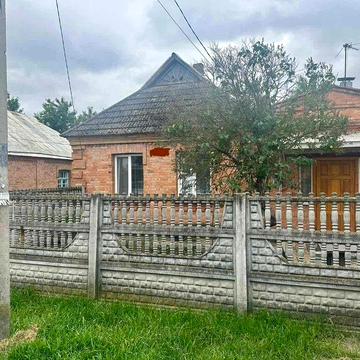 Продам частину будинку на Кореї 8487