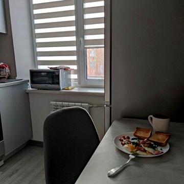 Продаж 1к квартири 40 кв. м біля метро Захістникив України (Торг)