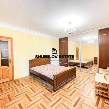 Продається найкраща 3 кім. квартира (вул. І. Фаріон)