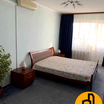 Продаж квартири Драгоманова 12