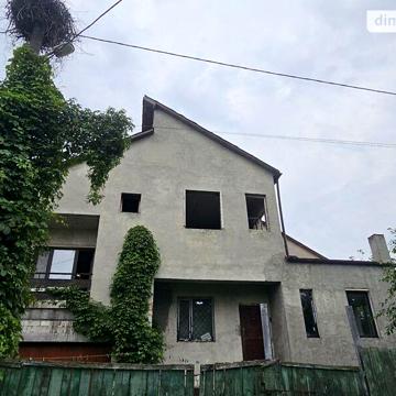 Продаж 4к Дім Лютнева вулиця