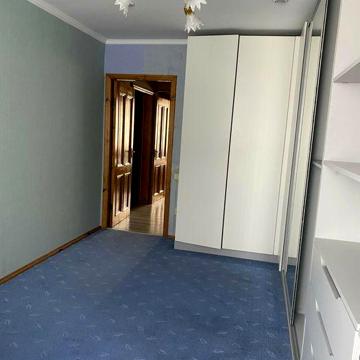 3 комнатная квартира длительно