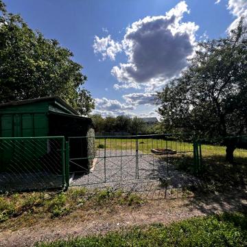 Продам свою дачу в с. Водяне, напрямок київської траси.