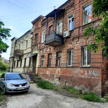 Продам 2 ком. квартиру ул. Троицкая 42, район ЖК Палермо