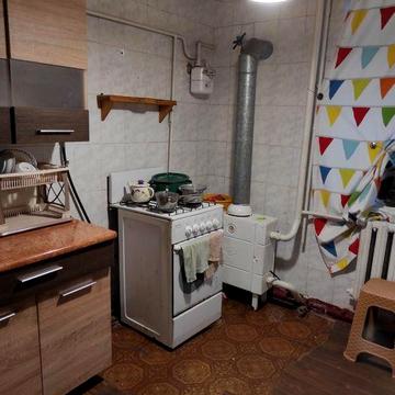 Продам 2 комнатную квартиру Змиев