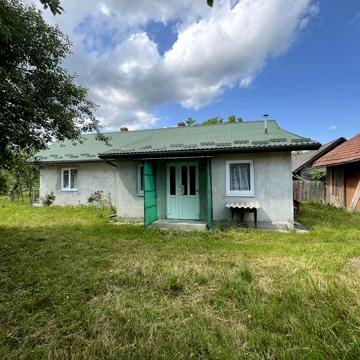 Продається житловий будинок