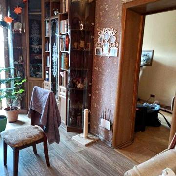 № 11474 - 4 к. квартира, Центр, Київська, 5/5 пов., цегла