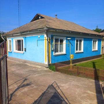 Продам будинок м.Гайворон.