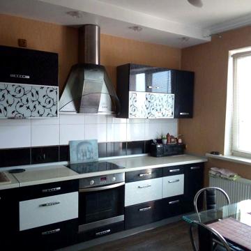 Вул Харківське шосе 19а здам гарну затишну 1 к квартиру меблі техніка