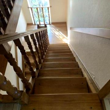 Продаж 6к Дім Коротка вулиця