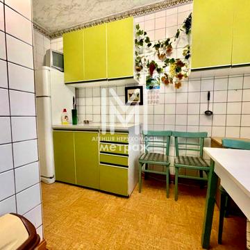 Продам 3 к кв Полтавский шлях Холодная гора Холодногорская СРОЧНО