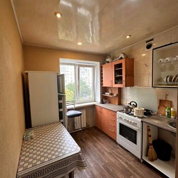 Продаж 1к Квартира Холодногірська вулиця