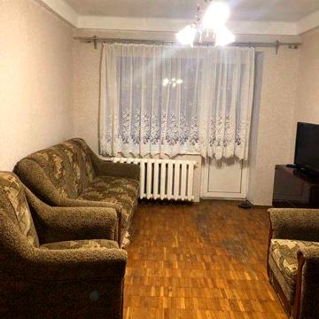 вул. Турчина 13 (Блюхера) (м. Сирець, Нивки)