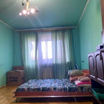 Продається 3-кімнатна квартира в районі Підгоряно
