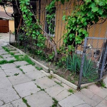 Богдана Хмельницького вул., 31