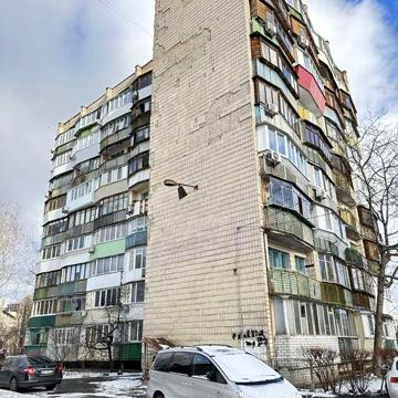 Продам 1 кімнатну малогабаритну квартиру Шевченківський район