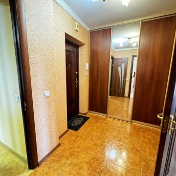 Довгострокова оренда 1к Квартира Андрія Первозванного вулиця