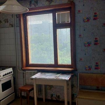 Здається в оренду 2х.кім.кв, ПЗР, вул.Тараскова, 7