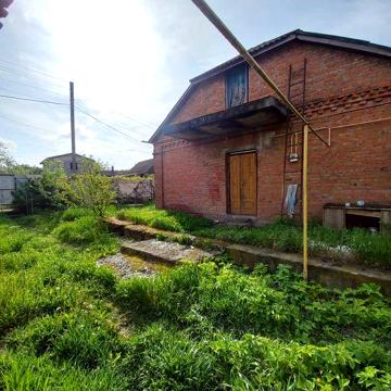 Продам будинок в місті Бар