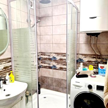 Незалежної України вул. (40 років Радянської України), 888
