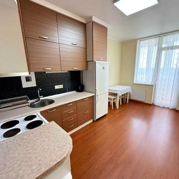 Івана Крамського вул., 9