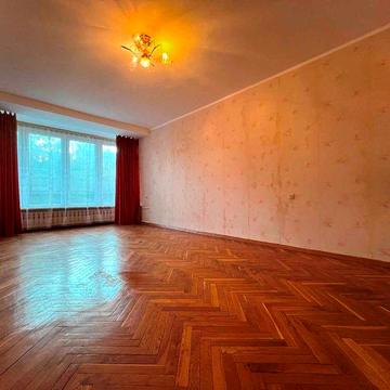Квартира, яка має все: 3 хв до метро, парк поруч, ідеальне планування