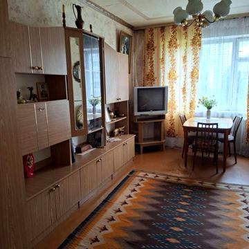 Героїв Дніпра 7, 3к кв, 70м2, двостороння