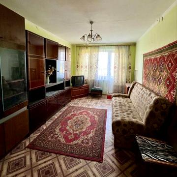 1-кімнатна квартира, вул. Лавреньова 29-А, 3/5, гарний житловий стан