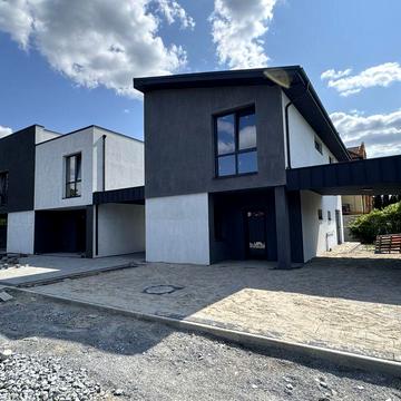 Стильний Будинок на Гідропарку. ЄОселя