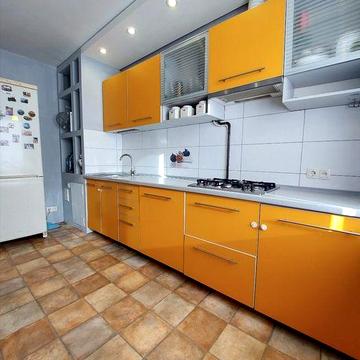 Продам 3х.ком квартиру на Красном Камне