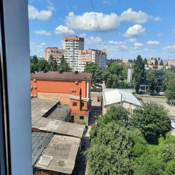 Продам 3к на вул.Відінській