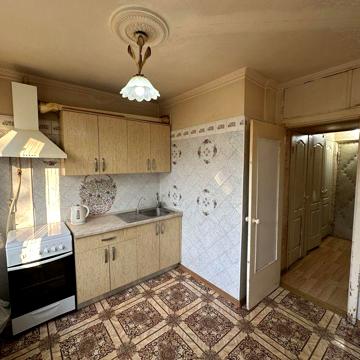 Продаж 3-кімнатна квартира Вишневе Європейська 13