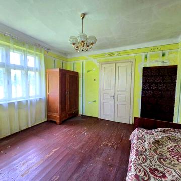 Продається цегляний будинок розташований неподалік м.Стрий (с.Піщани)