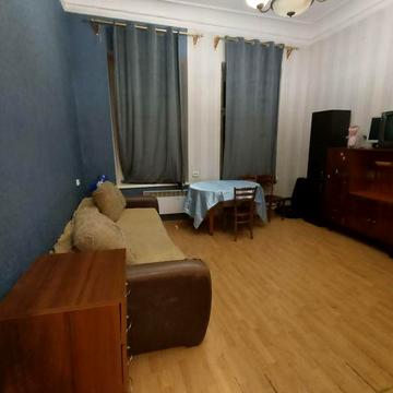 Сдам  1 но комнатную квартиру ЦЕНТР