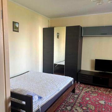 Звам в оренду ВЕЛИКУ 1-к квартиру  45 м2 пр Мира Лівобережний-3