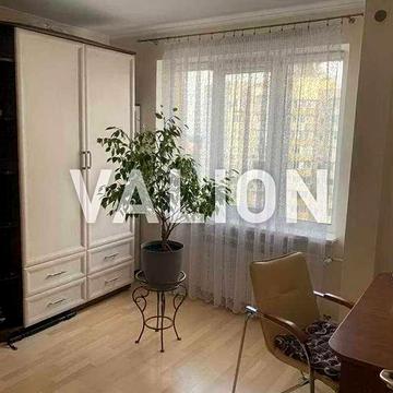 Продаж 3х квартири Деснянський рн вул Бальзака 4а рік 2008 з ремонтом