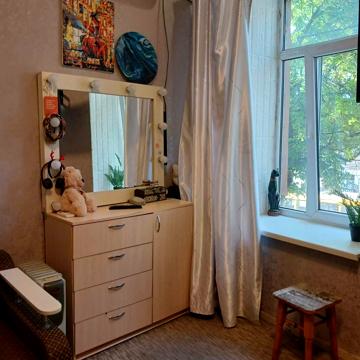 Дальницька вул., 3