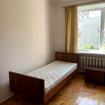Довгострокова оренда 3к Квартира Лепкого Богдана вулиця