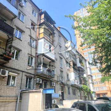 Василя Тютюнника вул. (Анрі Барбюса), 11/2